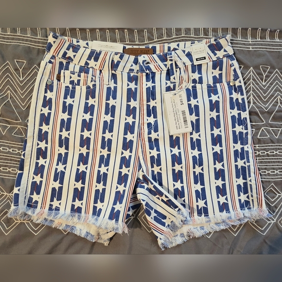 Judy Blue Midrise Stars And Stripes Denim Shorts Size Medium - Picture 1 of 9